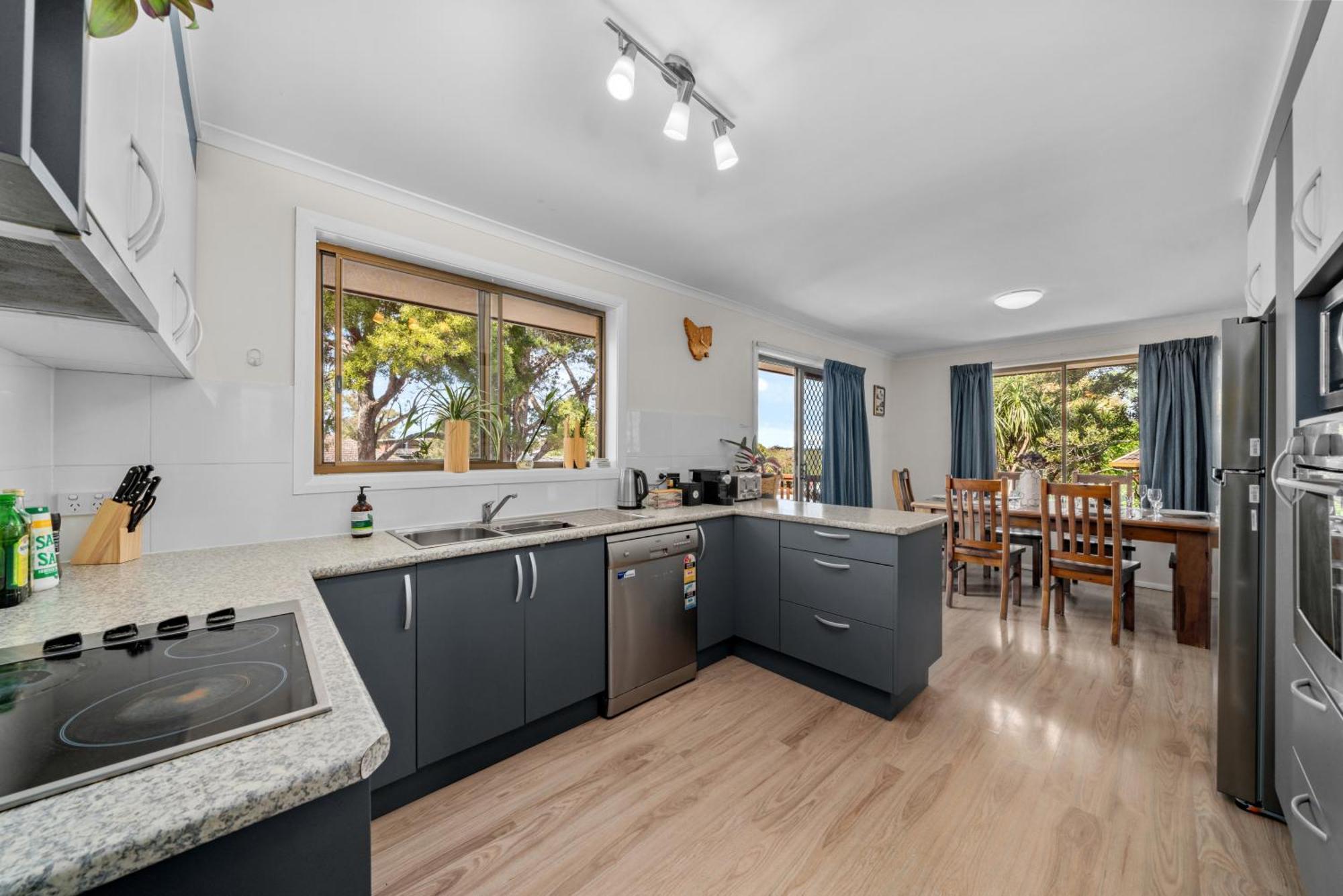 Cozy Plant Flat ,close To Cbd And *
