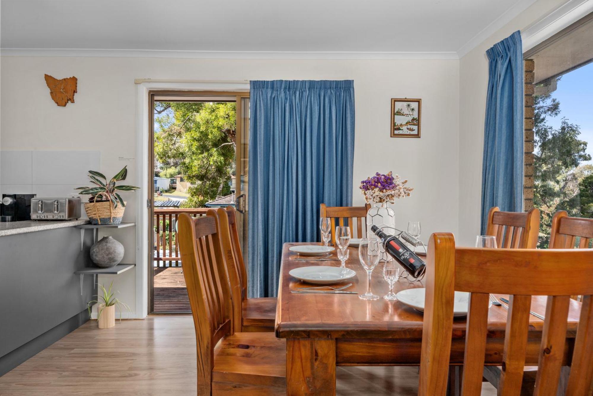 Cozy Plant Flat ,close To Cbd And * Kingston
