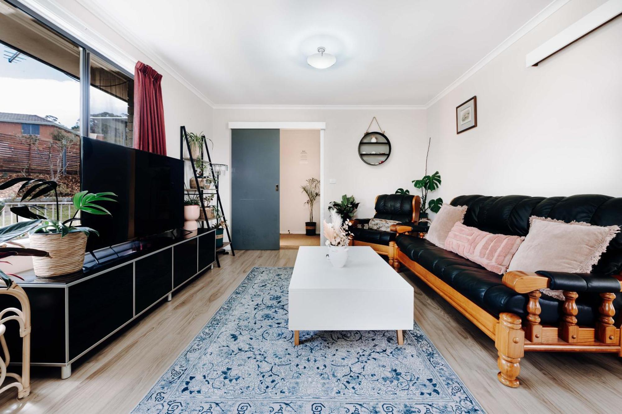 Cozy Plant Flat ,close To Cbd And Villa *