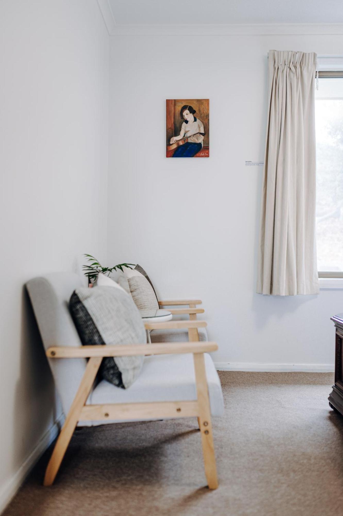 Cozy Plant Flat ,close To Cbd And * Kingston
